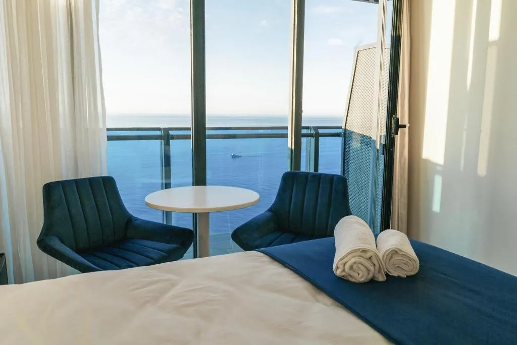 Orbi City Hotel Sea View 바투미 5*,