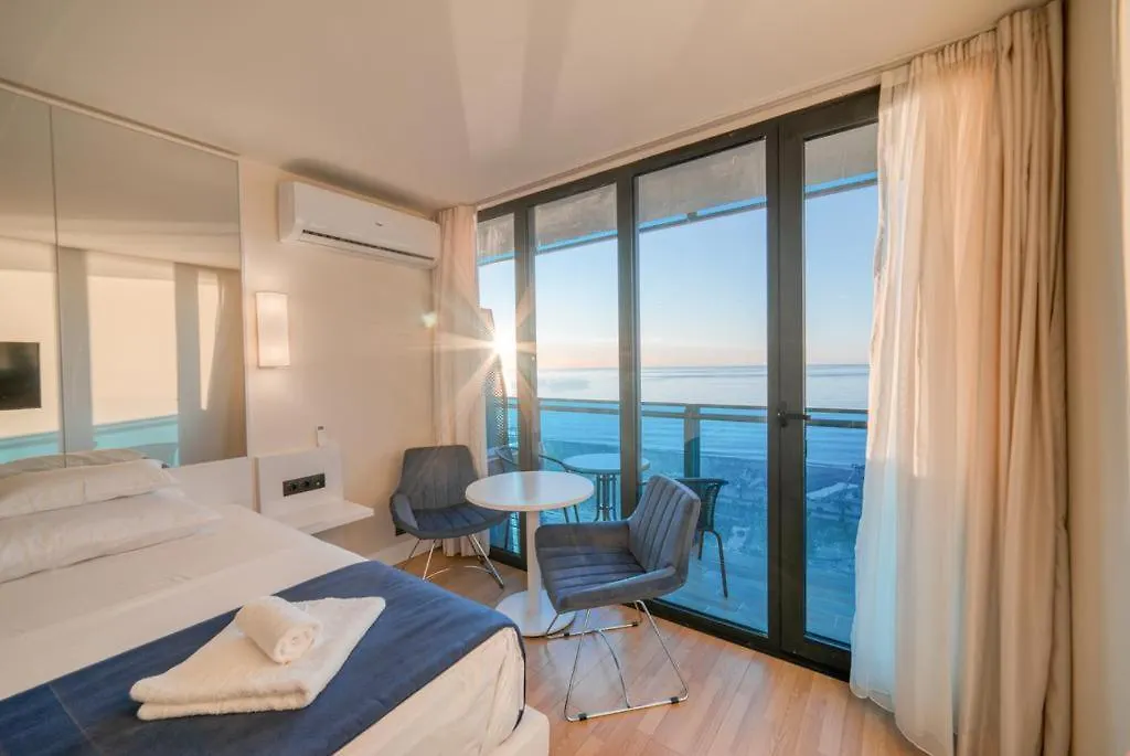 Orbi City Hotel Sea View 바투미