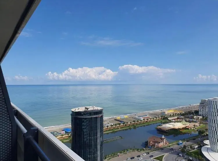 Orbi City Hotel Sea View 바투미